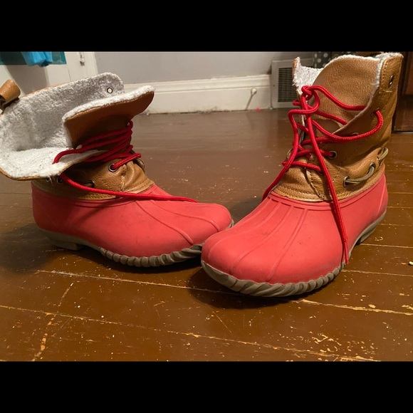 Boots - Picture 2 of 5